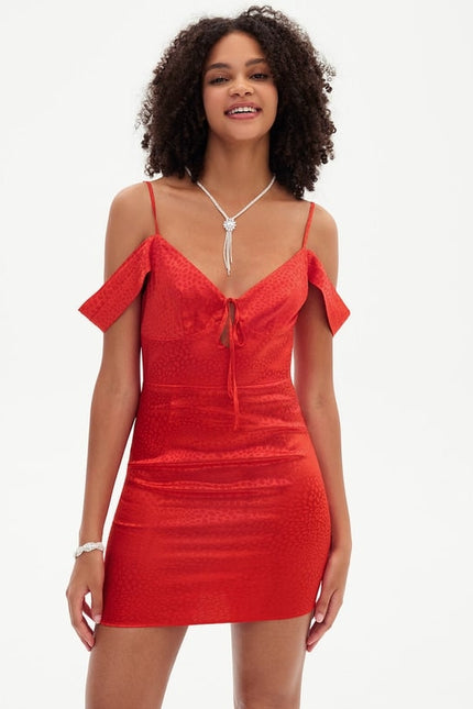 Robe Moulante Satin Rouge Ajustée