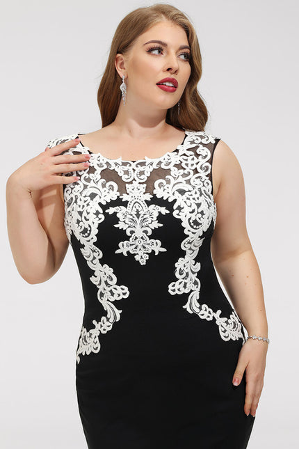 Robe Moulante Noire Brodée - gallery 8