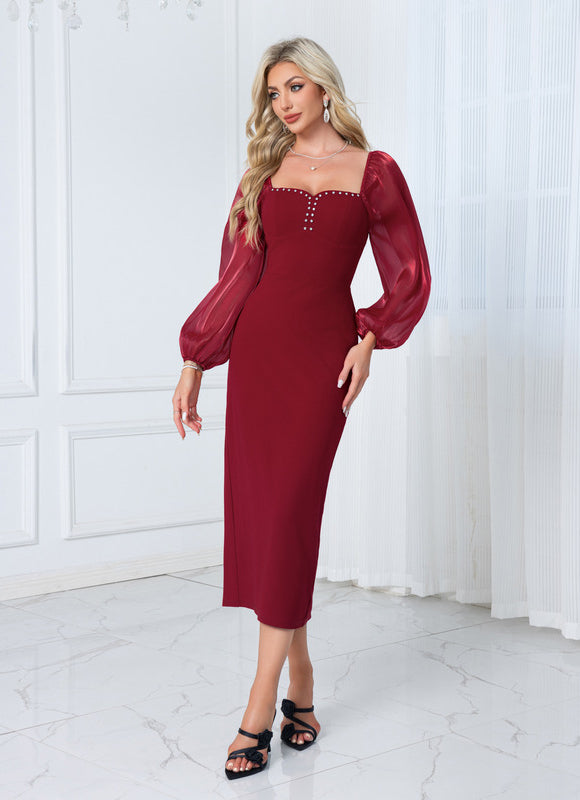 Robe Moulante Mi-Longue
