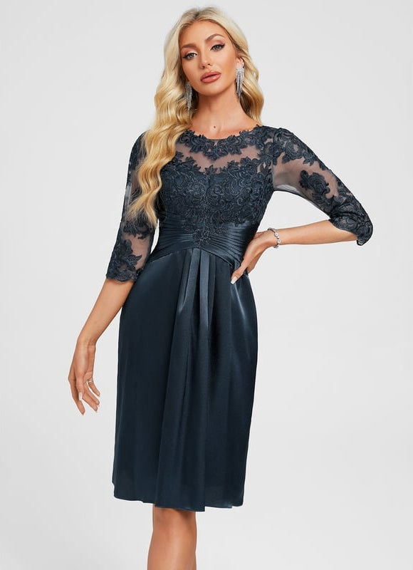 Robe Moulante Satinée Brodée