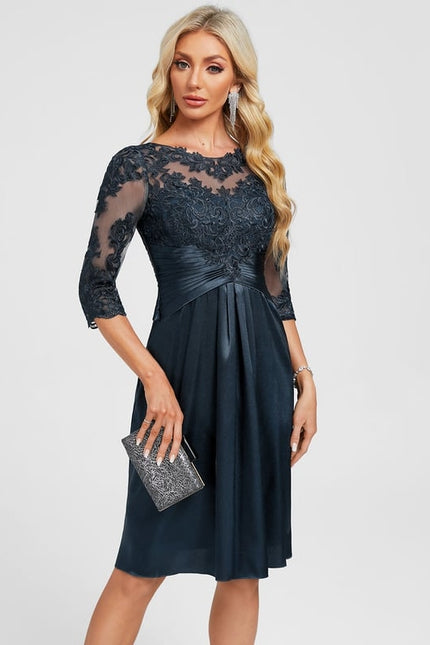 Robe Moulante Satinée Brodée - gallery 4