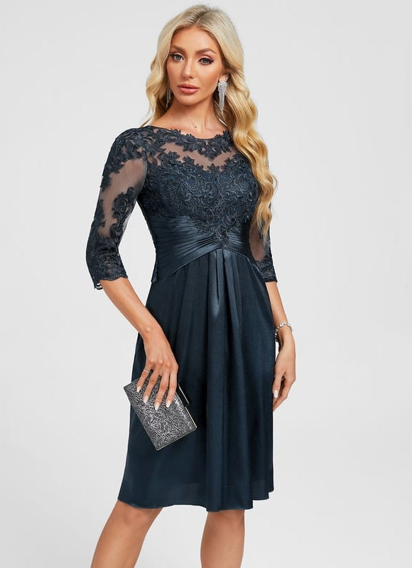 Robe Moulante Satinée Brodée - gallery 4