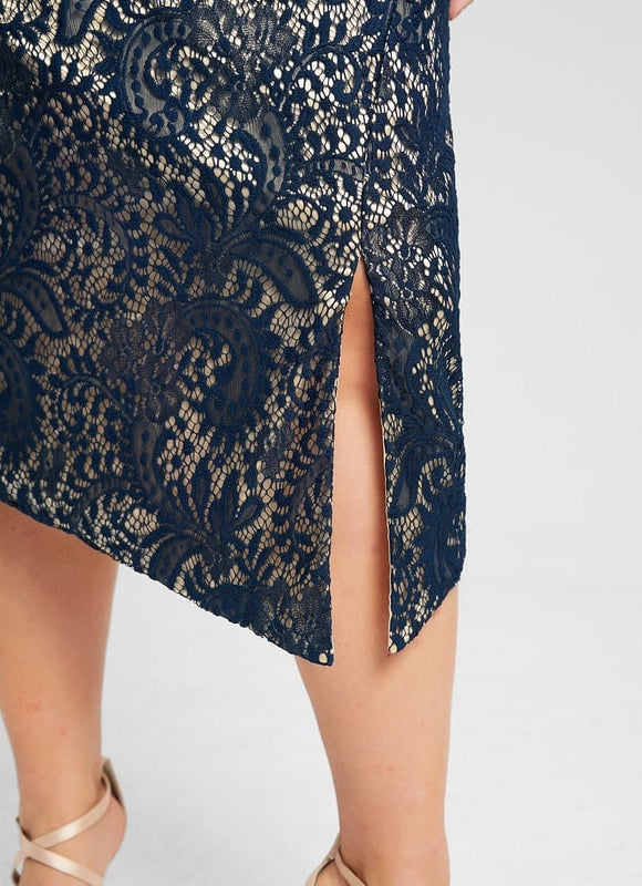 Robe Moulante Dentelle Marine - gallery 9