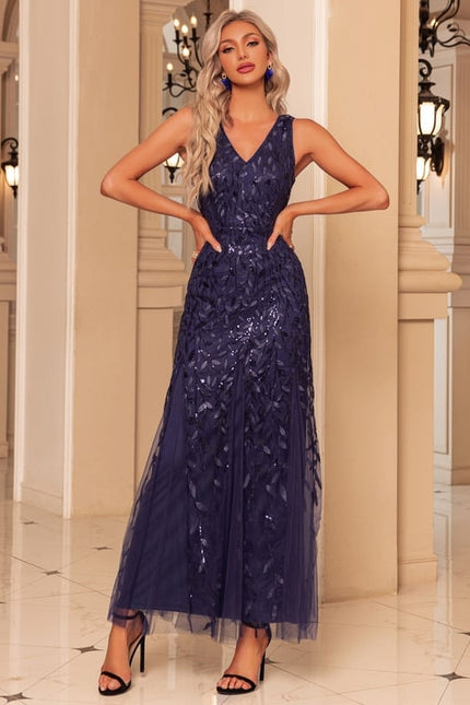 Robe Moulante Avec Voile