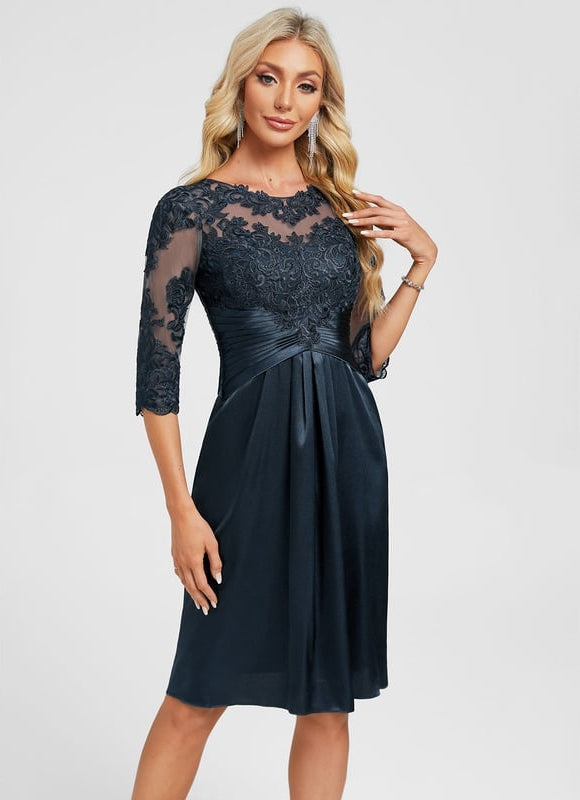 Robe Moulante Satinée Brodée - gallery 3