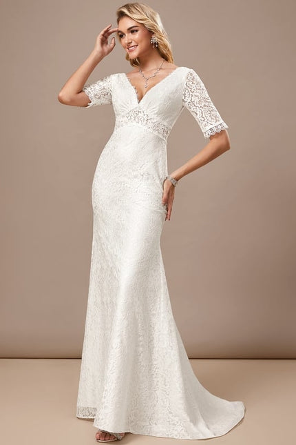 Robe Moulante En Dentelle Élégante