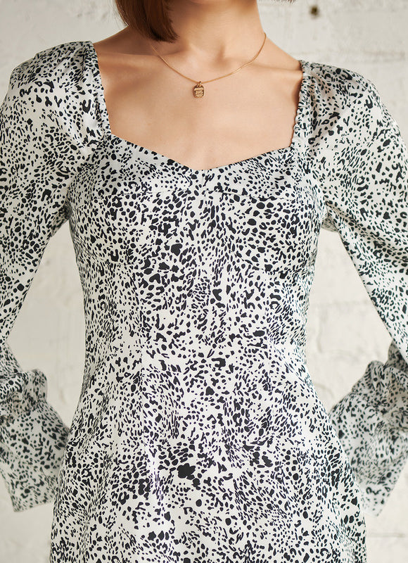 Robe Moulante À Motifs Abstraits - gallery 1
