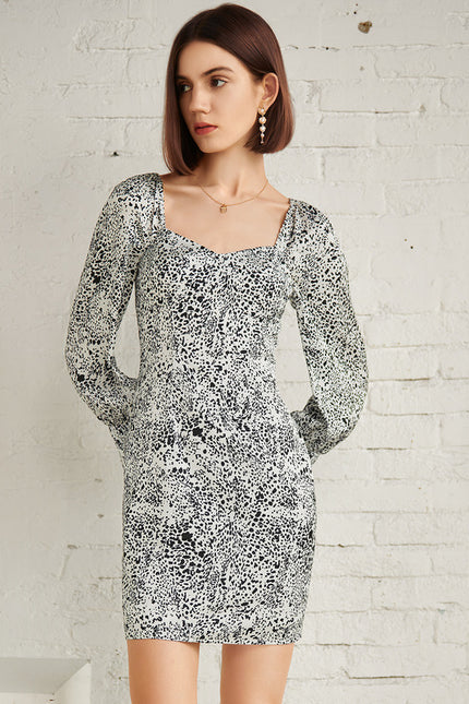Robe Moulante À Motifs Abstraits